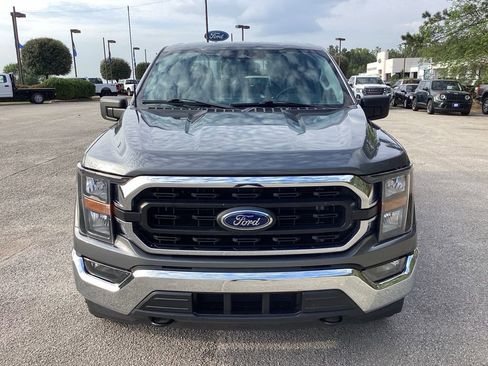 Used 2023 Ford F150 XLT image 2