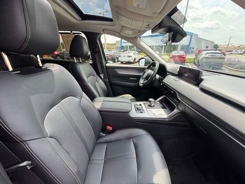 Certified 2024 MAZDA CX-90 3.3 Turbo w/ Preferred Plus AWD/4WD image 26