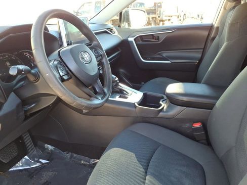 Certified 2023 Toyota RAV4 LE AWD/4WD image 21