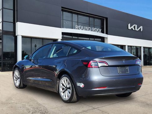 Used 2022 Tesla Model 3 image 6