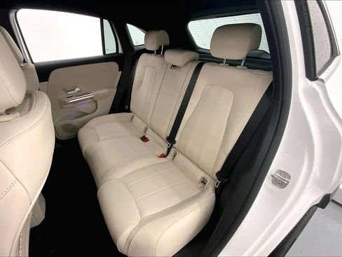 New 2026 Mercedes-Benz GLA 250 GLA 250 image 6