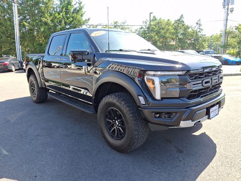 Certified 2024 Ford F150 Raptor AWD/4WD image 3