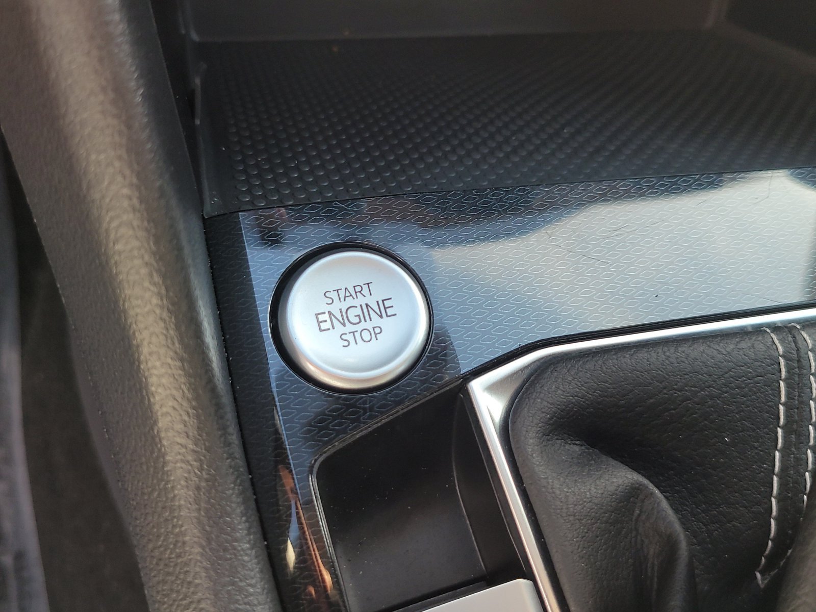 Certified 2026 Volkswagen Taos S FWD image 25