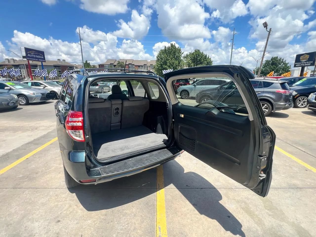 Used 2009 Toyota RAV4 2WD image 26