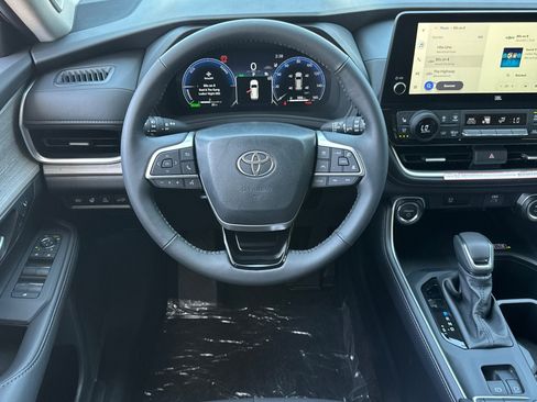 New 2026 Toyota Grand Highlander AWD Hybrid image 15