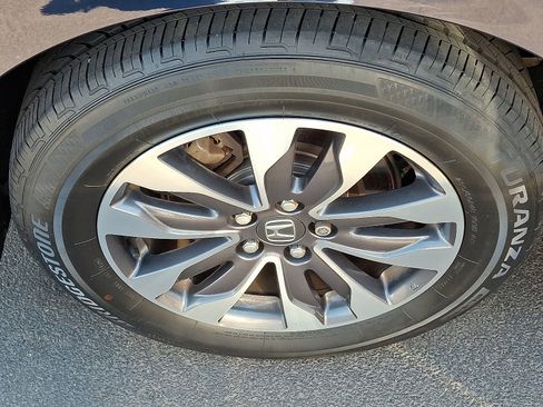 Certified 2021 Honda Odyssey EX-L image 6