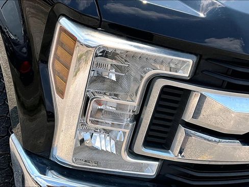 Used 2019 Ford F250 XL w/ STX Appearance Package image 32