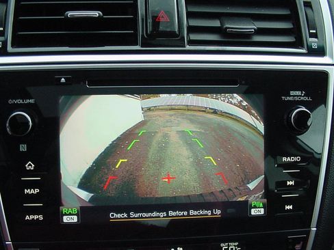 Used 2018 Subaru Outback 2.5i Limited image 17