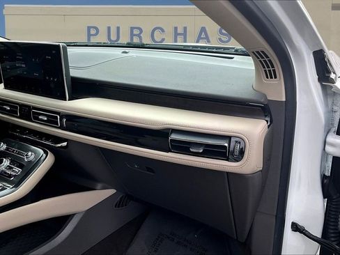 Used 2022 Lincoln Nautilus Reserve image 28