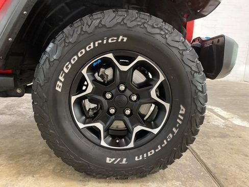 Used 2022 Jeep Wrangler Unlimited Rubicon 4xe w/ Cold Weather Group image 28