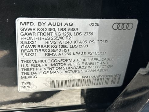 Used 2025 Audi Q5 2.0T Premium Plus w/ Premium Plus Package AWD/4WD image 30