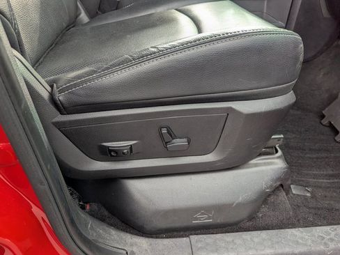 Used 2016 RAM 3500 Laramie image 36