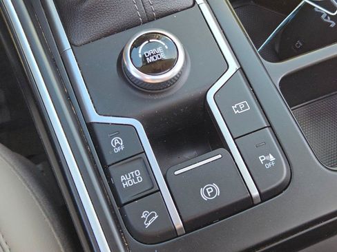 Used 2022 Kia Sorento EX w/ Panoramic Sunroof Package FWD image 36
