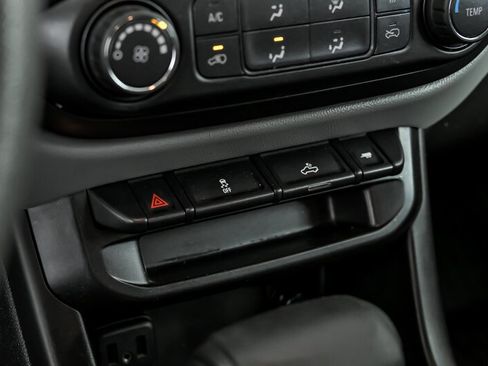 Used 2021 Chevrolet Colorado W/T w/ Custom Special Edition image 28