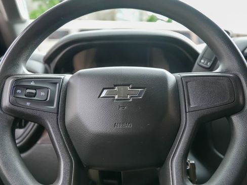 Used 2019 Chevrolet Silverado 1500 Custom Trail Boss w/ Custom Convenience Package AWD/4WD image 22