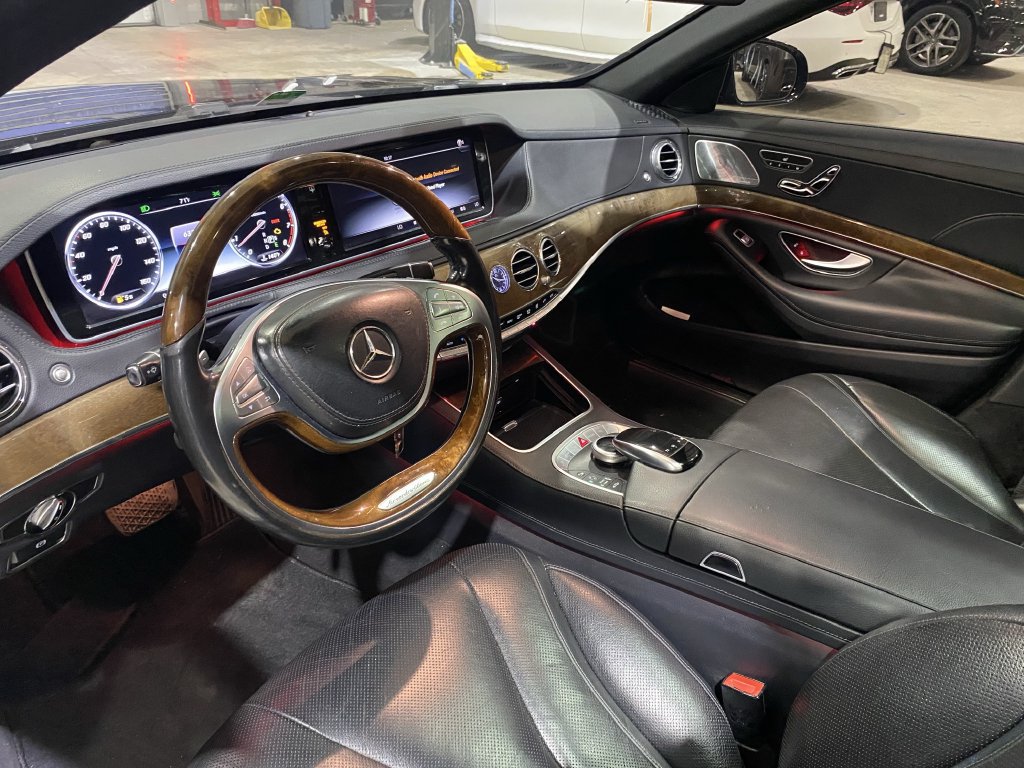 Used 2015 Mercedes-Benz S 550 4MATIC Sedan image 2