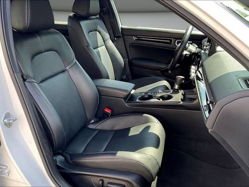 Used 2025 Honda Civic Sport Touring image 31