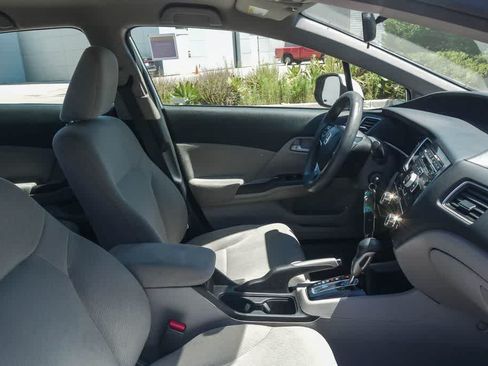 Used 2013 Honda Civic LX image 17