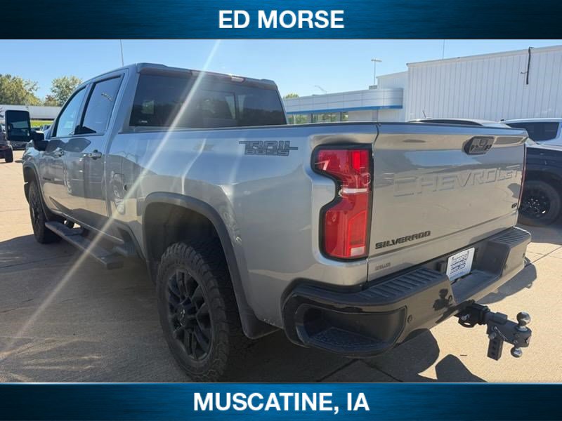Used 2025 Chevrolet Silverado 3500 LTZ w/ Trail Boss Package AWD/4WD image 3