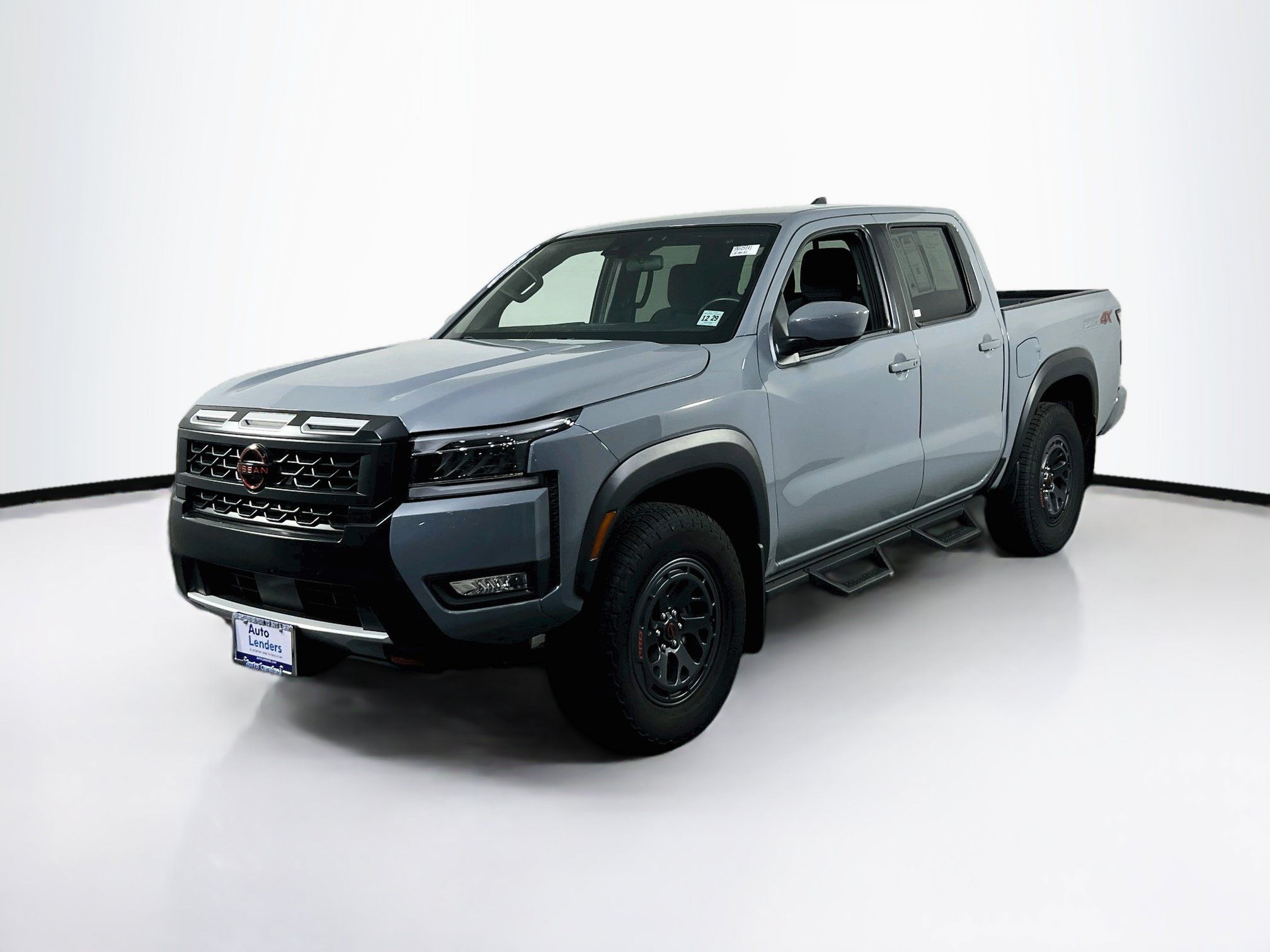 Used 2025 Nissan Frontier PRO-4X AWD/4WD image 1