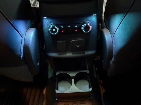 Used 2015 Ford Explorer Limited w/ Equipment Group 301A image 21