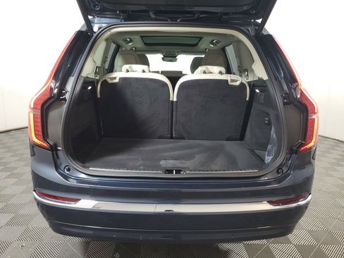 Used 2026 Volvo XC90 B6 Ultra AWD/4WD image 9