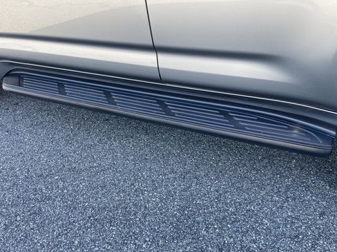 Used 2024 Lexus LX 600 4WD w/ Luxury Package image 44