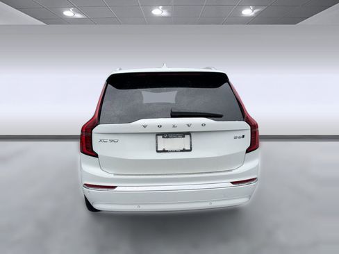 New 2026 Volvo XC90 B6 Plus w/ Protection Package image 10