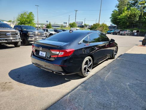 Used 2022 Honda Accord Sport image 5