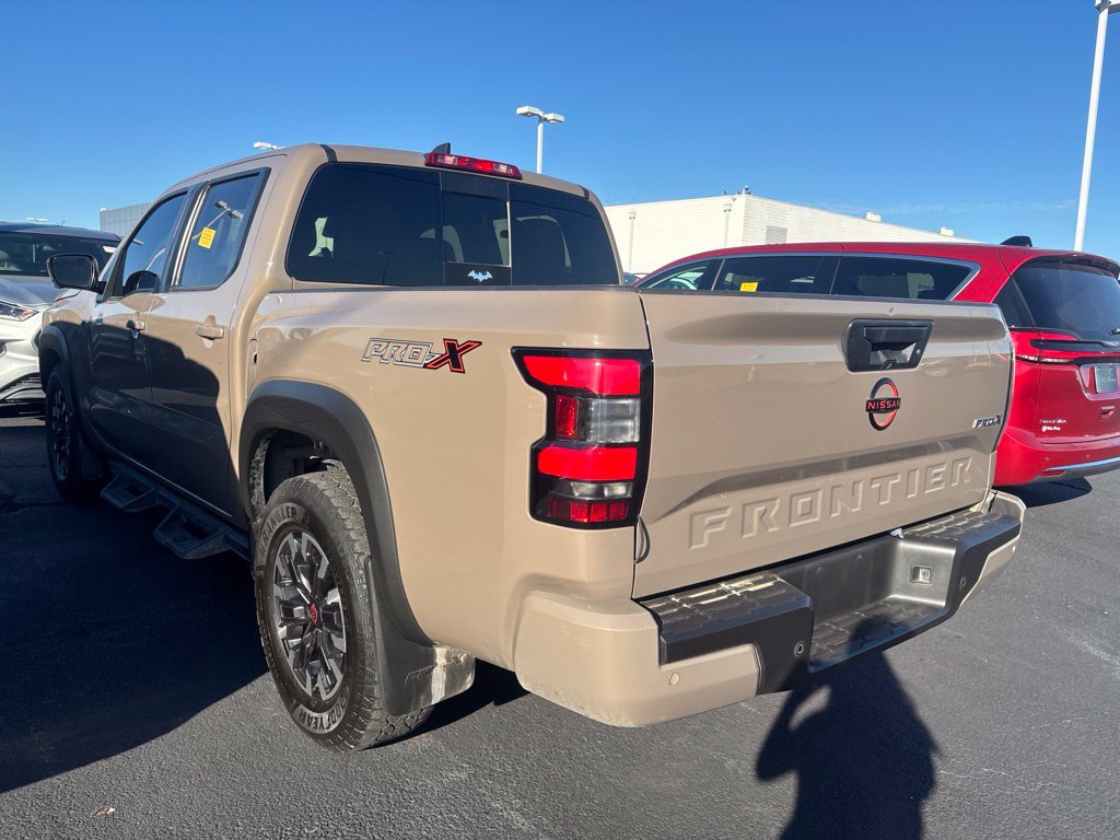 Used 2023 Nissan Frontier Pro-X w/ Pro Convenience Package RWD image 2