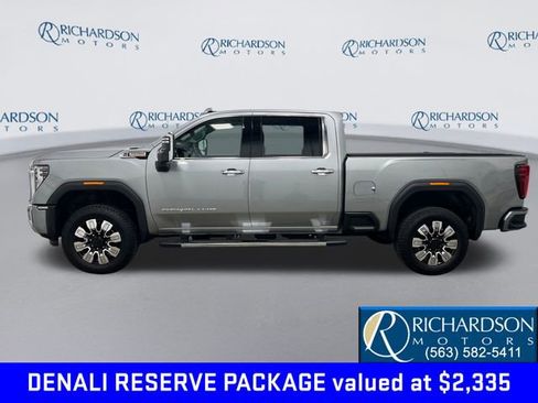 Used 2025 GMC Sierra 2500 Denali w/ Denali Reserve Package image 2