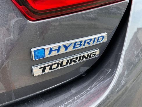 Used 2022 Honda Accord Touring image 10