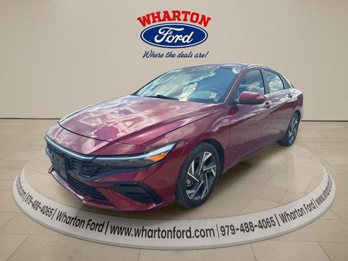 Used 2024 Hyundai Elantra SEL w/ Convenience Package FWD image 1
