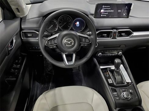 New 2025 MAZDA CX-5 AWD 2.5 S w/ Preferred Package image 16
