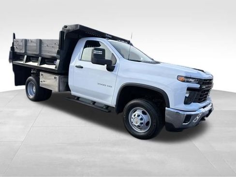 Used 2024 Chevrolet Silverado 3500 W/T w/ WT Convenience Package image 7