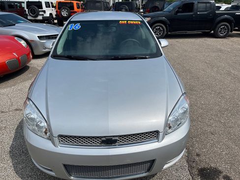Used 2016 Chevrolet Impala LS image 3