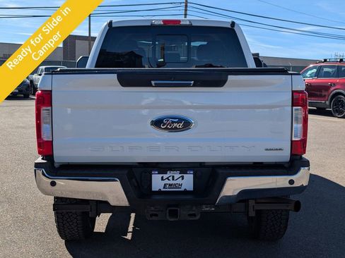 Used 2017 Ford F350 Lariat image 3