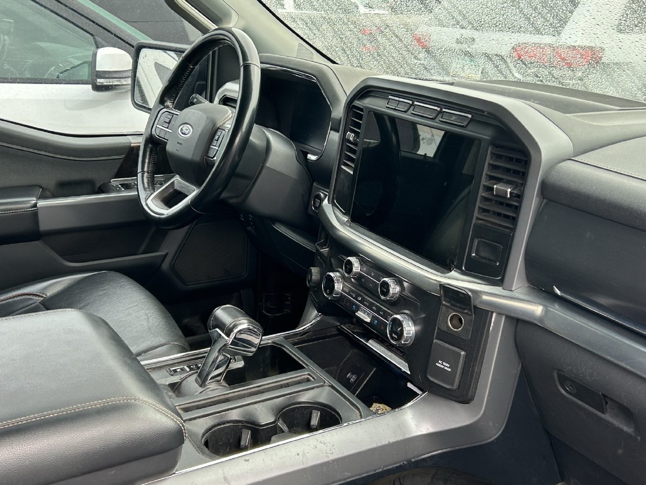 Used 2021 Ford F150 Lariat RWD image 10