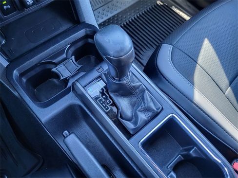 Used 2019 Toyota Tacoma TRD Off-Road w/ Technology Package image 24