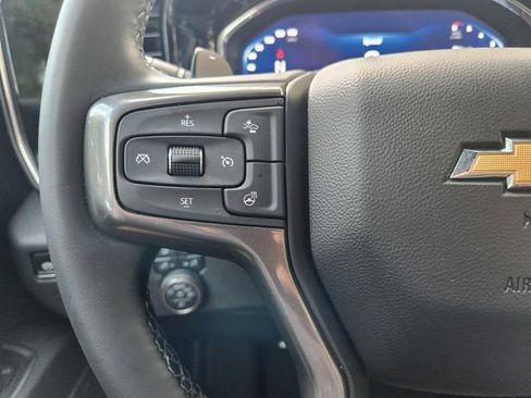 Used 2025 Chevrolet Silverado 1500 High Country w/ High Country Premium Package AWD/4WD image 30