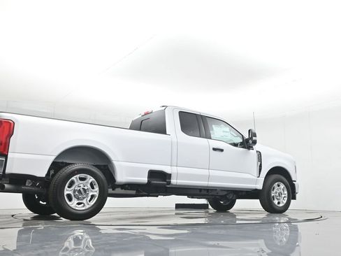 New 2026 Ford F250 XLT RWD image 47