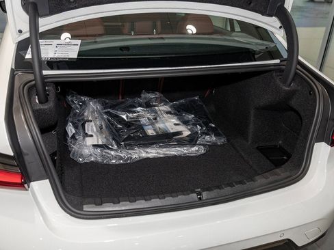 Used 2026 BMW 330i xDrive Sedan w/ M Sport Package image 11