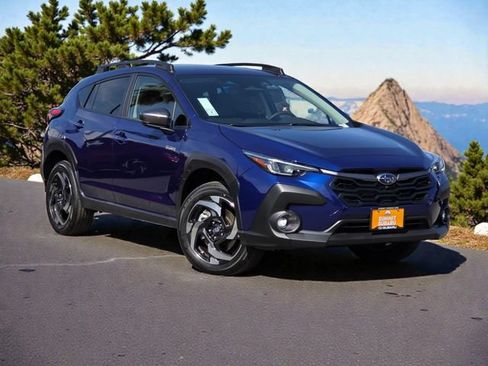 New 2026 Subaru Crosstrek 2.5i Limited w/ Crosstrek Mirror Package AWD/4WD image 2