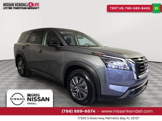 Used 2025 Nissan Pathfinder S FWD video 1