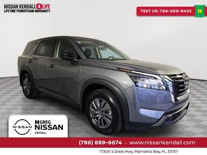 Used 2025 Nissan Pathfinder S