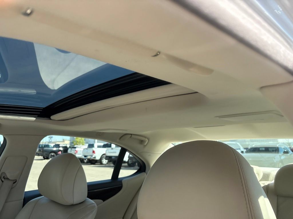 Used 2007 Lexus LS 460 RWD image 11