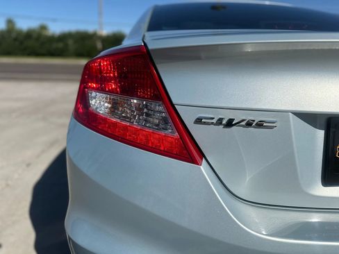 Used 2012 Honda Civic LX image 9