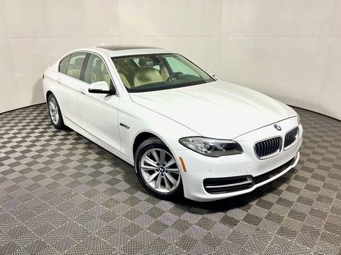 Used 2014 BMW 528i xDrive Sedan AWD/4WD image 6