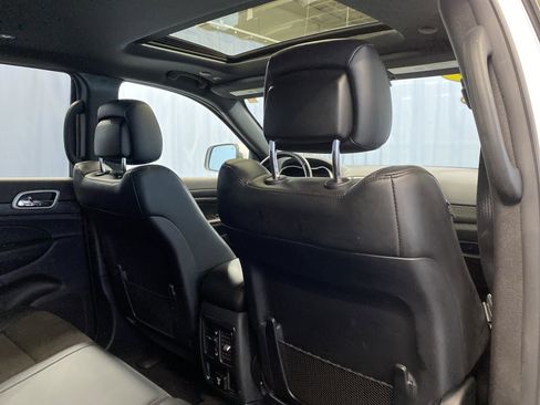 Certified 2020 Jeep Grand Cherokee Altitude image 41