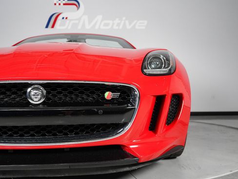 Used 2014 Jaguar F-TYPE S RWD image 36